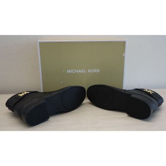 MICHAEL Michael Kors Women's 5M Black Faux Leather Jilly Flat Bootie $112 - Picture 5 of 10